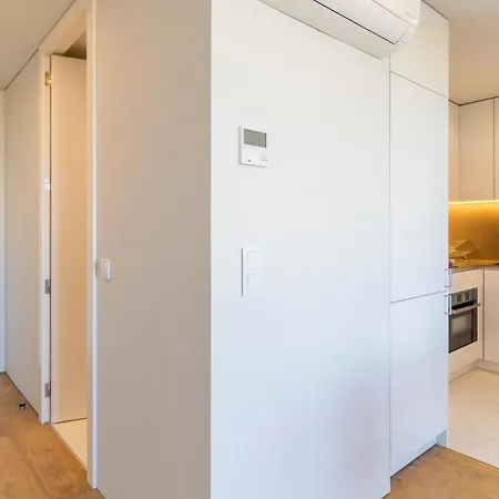 Nice Circunvalacao Studio Ii By Unique Hosts * Senhora da Hora